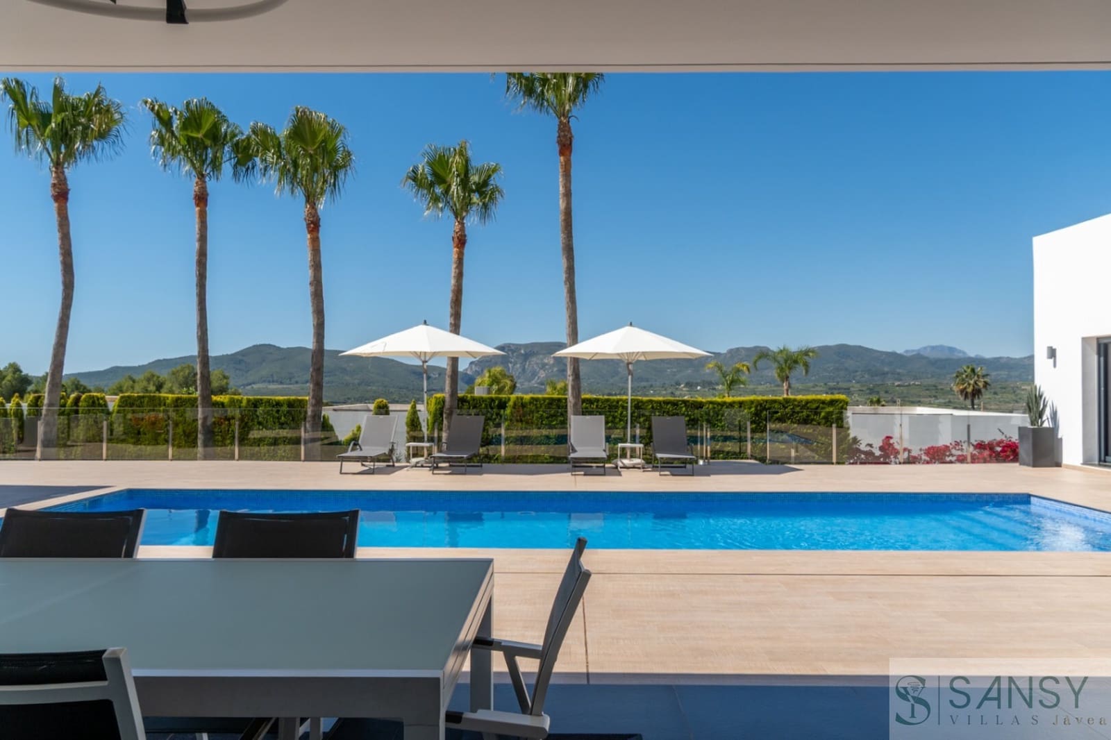 4 sypialnia Willa na sprzedaż w Javea / Xabia z basenem garażem - 1 870 000 € (Ref: 9961800)