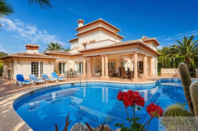 4 quarto Moradia para venda em Partides comunes - Adsubia, Javea / Xàbia com piscina garagem - 990 000 € (Ref: 9961803)