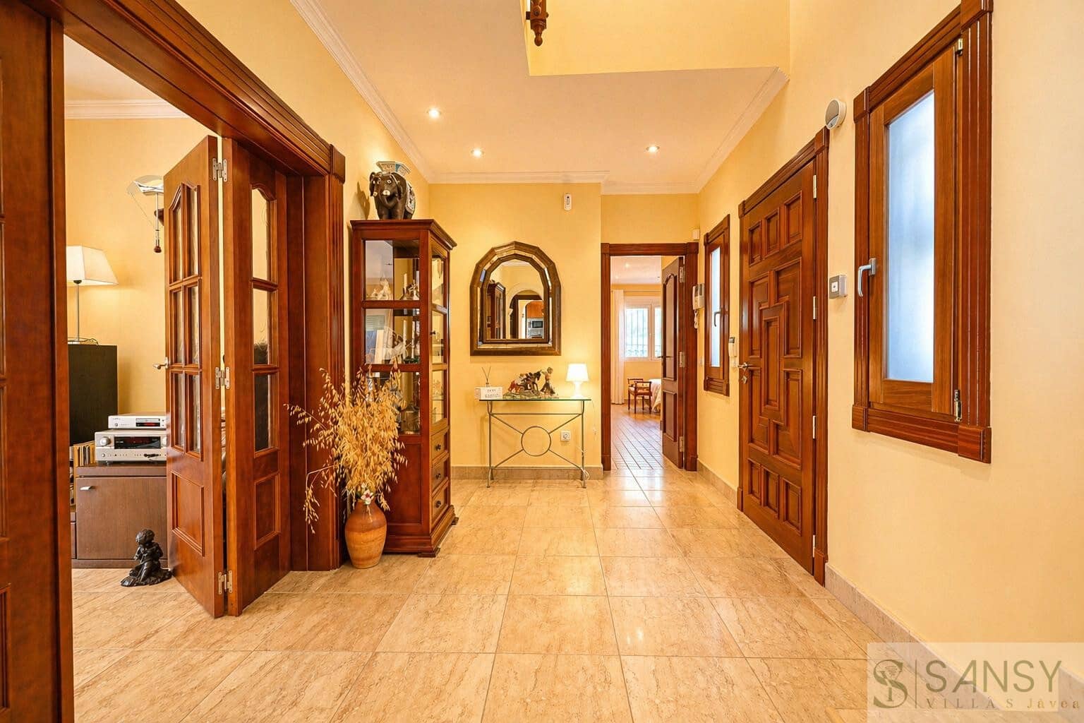 4 quarto Moradia para venda em Javea / Xabia com piscina garagem - 990 000 € (Ref: 9961803)