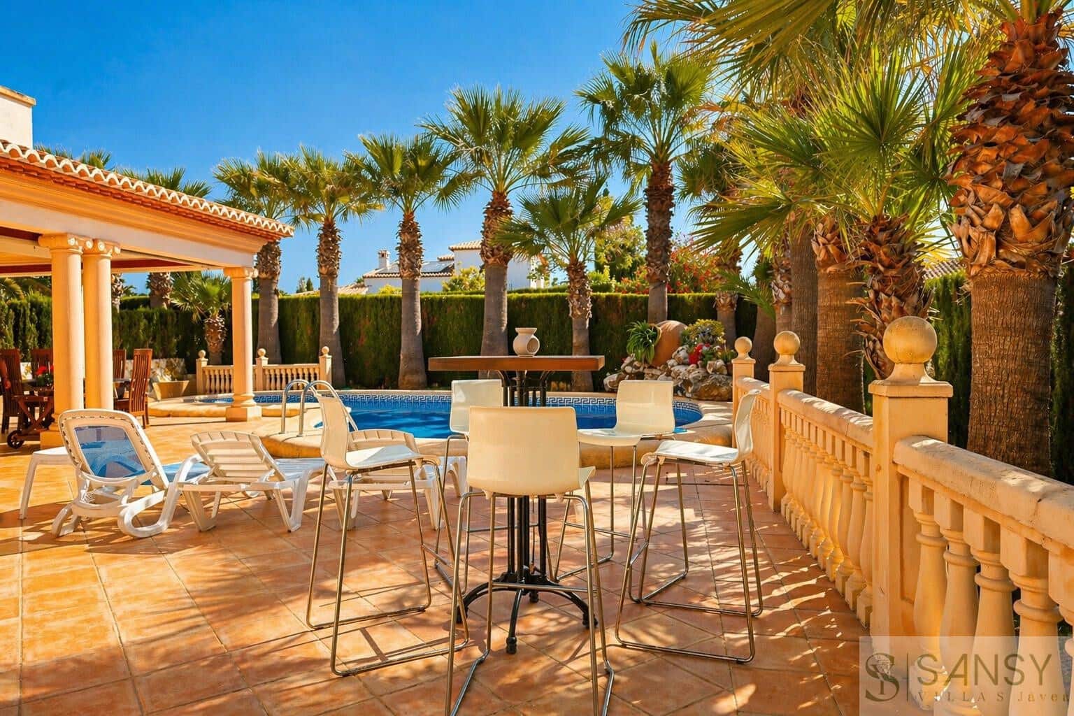 4 quarto Moradia para venda em Javea / Xabia com piscina garagem - 990 000 € (Ref: 9961803)