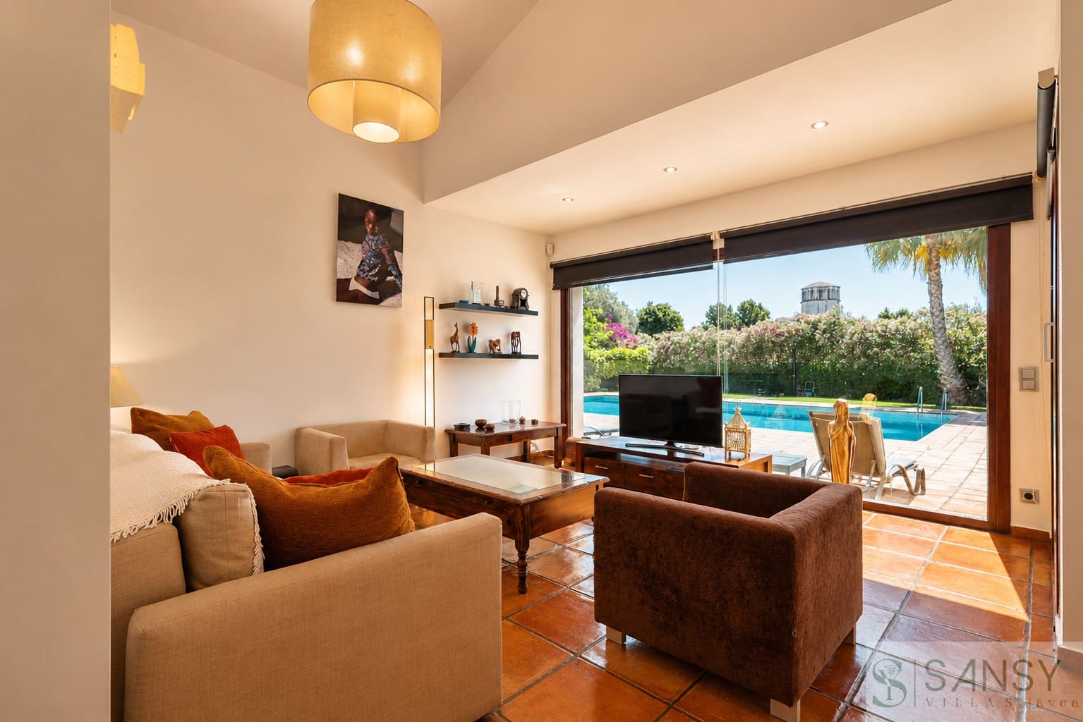 5 sovrum Villa till salu i Pamis med pool garage - 1 400 000 € (Ref: 9961804)