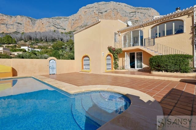 4 soveværelse Villa til salg i Montgó - Ermita, Javea / Xàbia med swimmingpool garage - € 750.000 (Ref: 9961805)