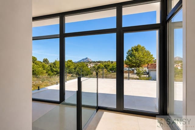 4 quarto Moradia para venda em Puerto, Javea / Xàbia com piscina garagem - 1 290 000 € (Ref: 9961806)