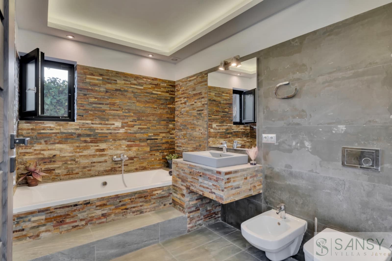 3 quarto Moradia para venda em Javea / Xabia com piscina garagem - 1 390 000 € (Ref: 9961807)