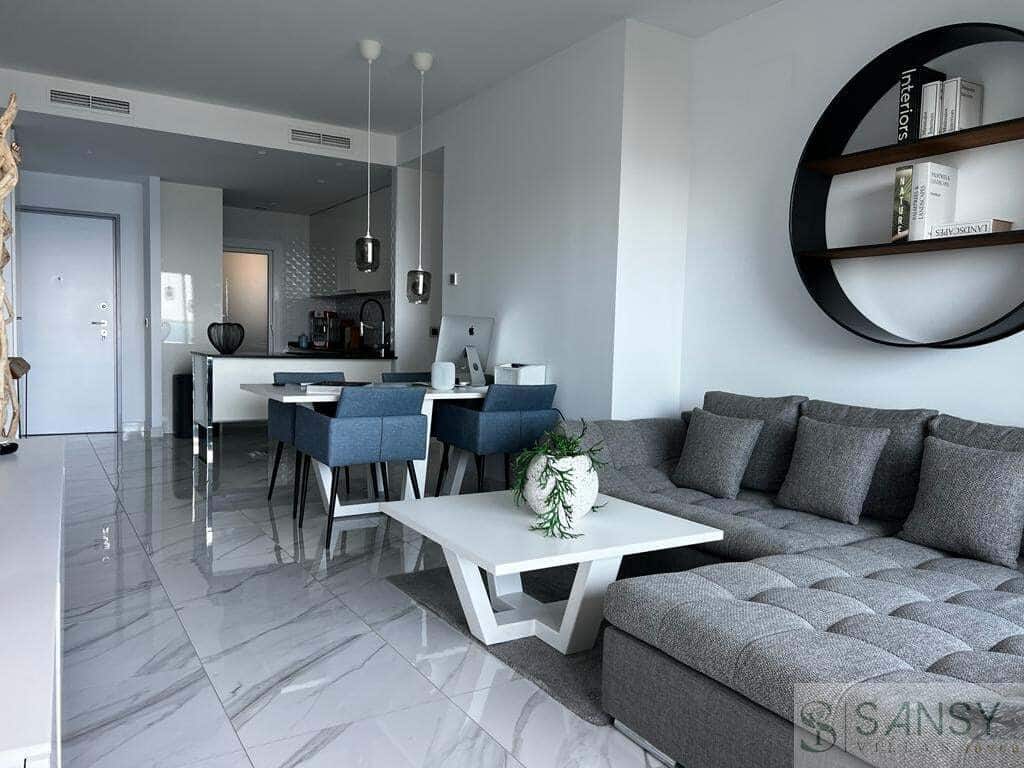Apartamento de 2 habitaciones en Benidorm en venta con piscina garaje - 710.000 € (Ref: 9972452)
