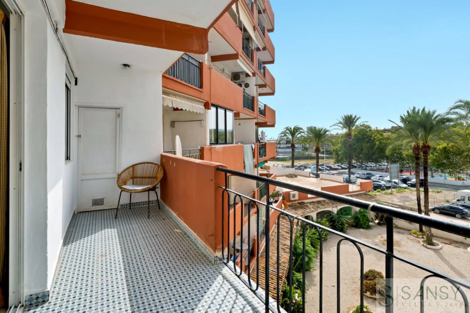 Apartamento de 2 habitaciones en Arenal en venta con garaje - 275.000 € (Ref: 9972453)