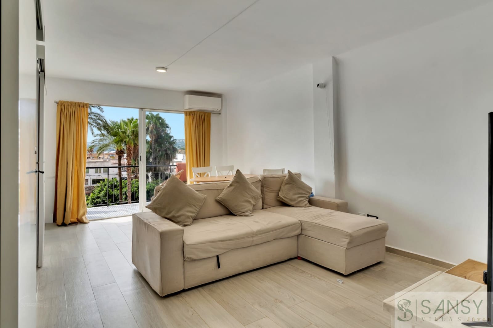 Apartamento de 2 habitaciones en Arenal en venta con garaje - 275.000 € (Ref: 9972453)