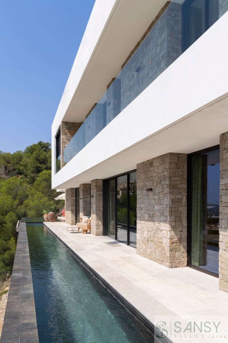5 bedroom Villa for sale in Javea / Xabia with pool garage - € 3,550,000 (Ref: 9978072)