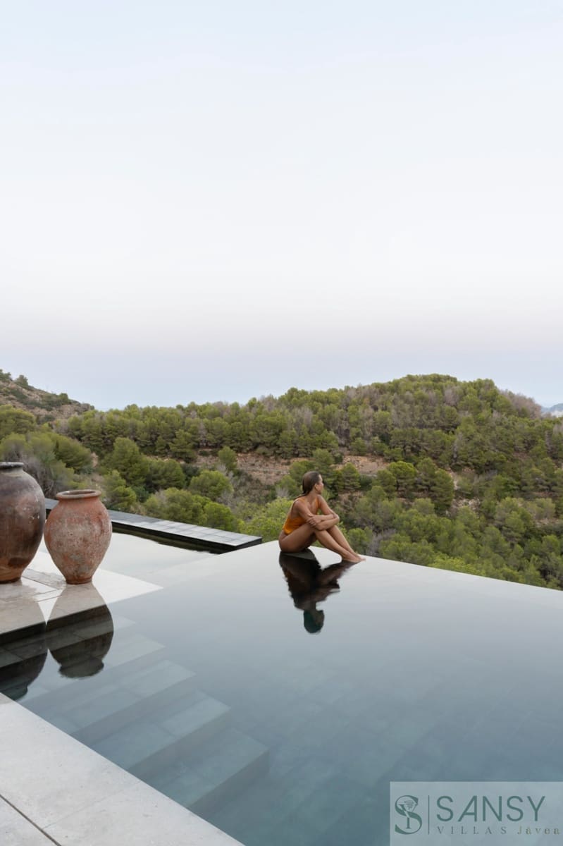 5 bedroom Villa for sale in Javea / Xabia with pool garage - € 3,550,000 (Ref: 9978072)