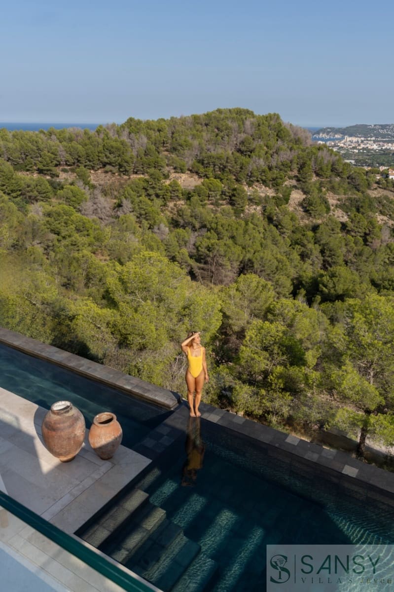 5 bedroom Villa for sale in Javea / Xabia with pool garage - € 3,550,000 (Ref: 9978072)