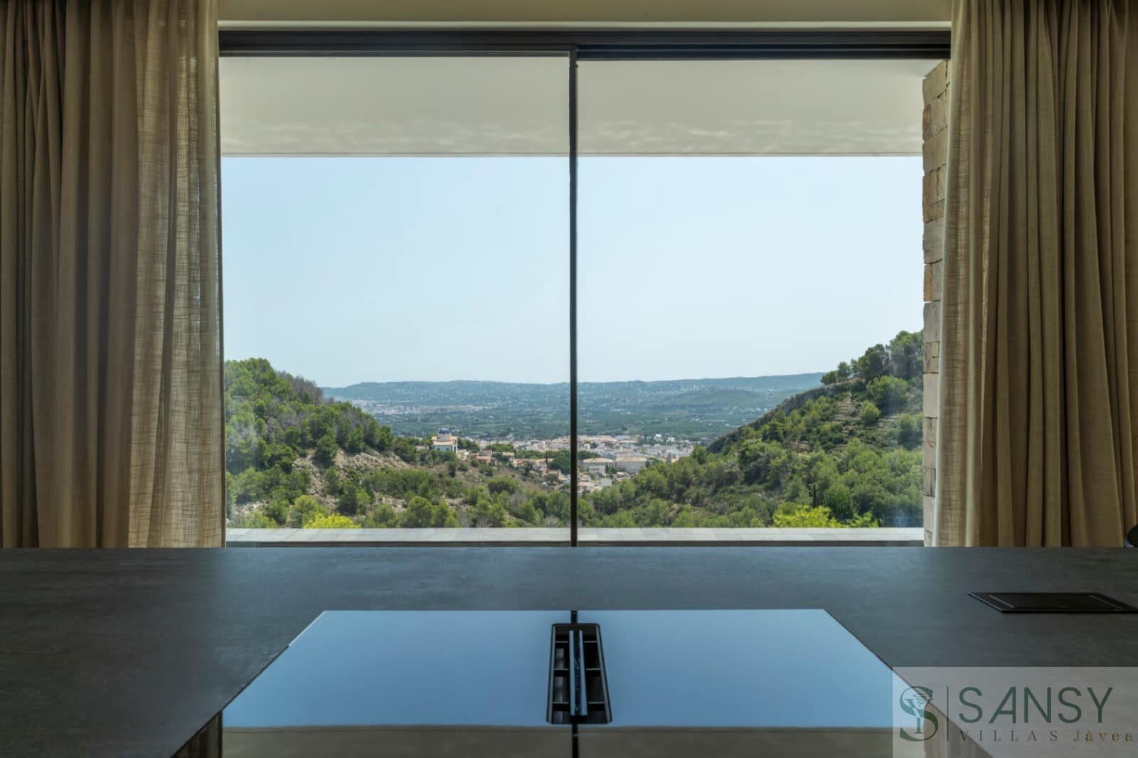 5 bedroom Villa for sale in Javea / Xabia with pool garage - € 3,550,000 (Ref: 9978072)
