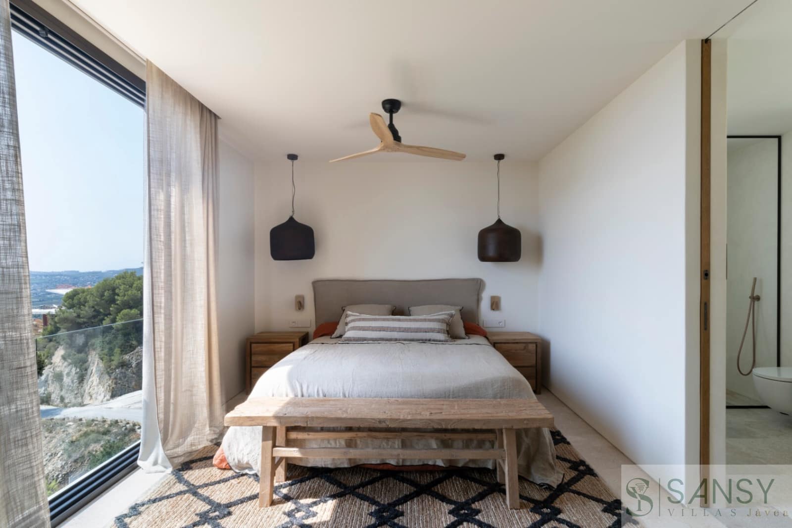 5 bedroom Villa for sale in Javea / Xabia with pool garage - € 3,550,000 (Ref: 9978072)