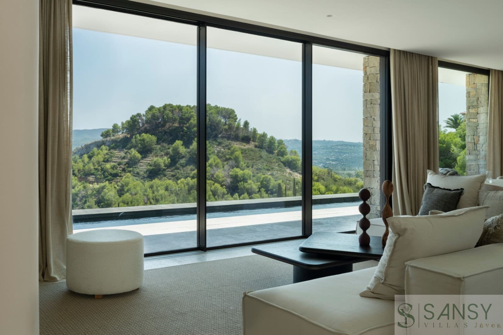 5 bedroom Villa for sale in Javea / Xabia with pool garage - € 3,550,000 (Ref: 9978072)