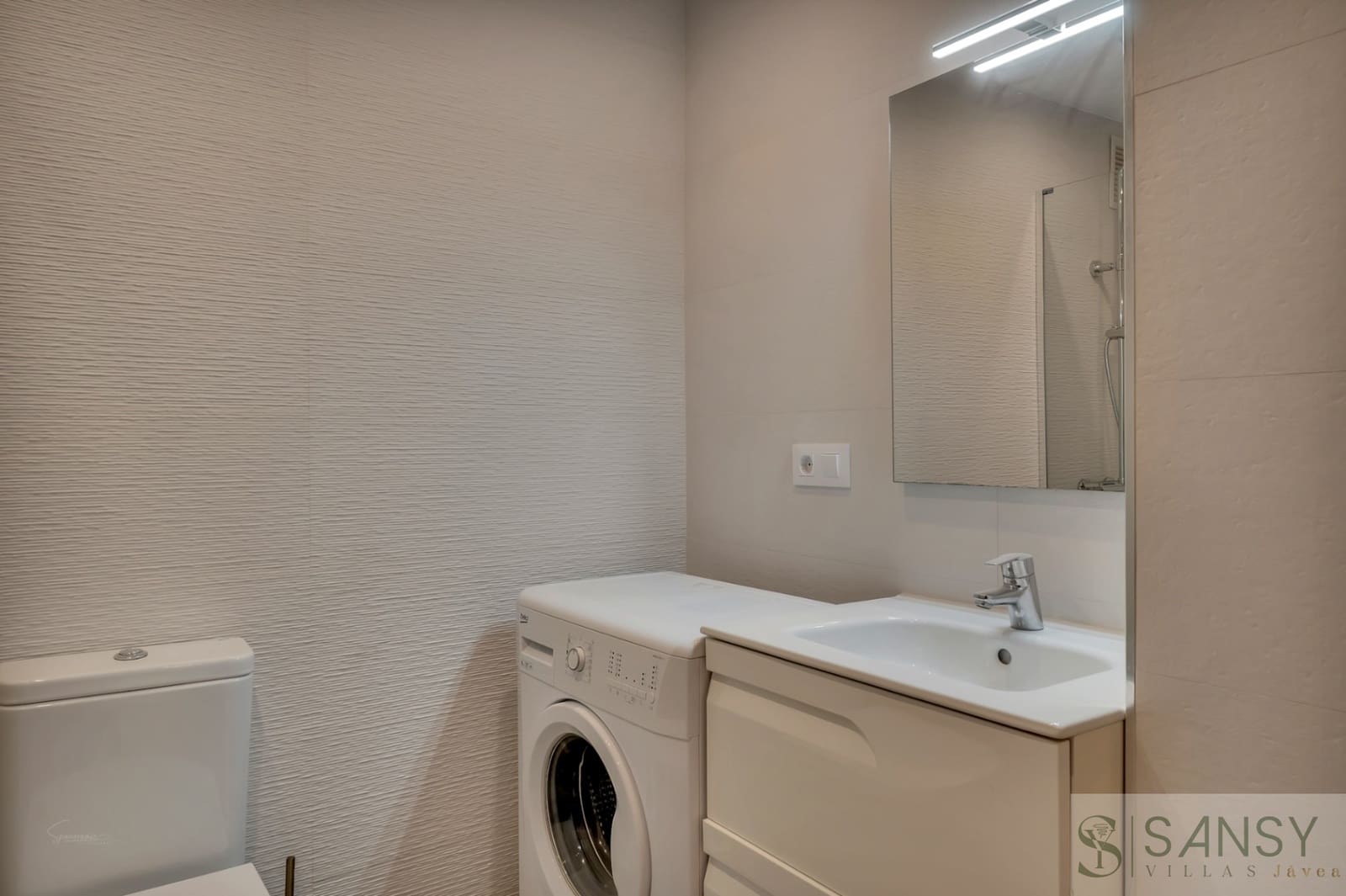 1 soveværelse Lejlighed til salg i Javea / Xabia med swimmingpool - € 360.000 (Ref: 9978073)