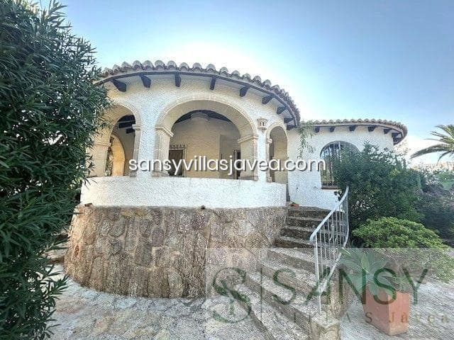 2 makuuhuone Huvila vuokrattavana paikassa Javea / Xabia mukana 
autotalli - 1 700 € (Ref: 9986218)
