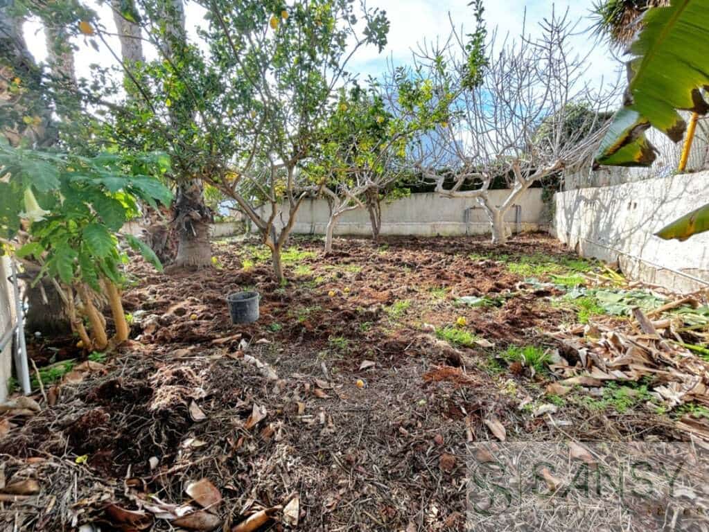 3 bedroom Villa for sale in L'Atzuvia with pool garage - € 745,000 (Ref: 9990055)