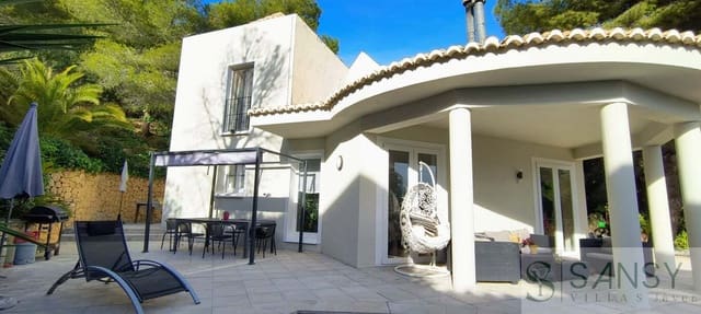 3 soverom Villa til salgs i Altea med svømmebasseng garasje - € 530 000 (Ref: 9990056)