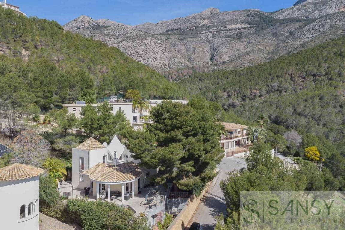 3 soverom Villa til salgs i Altea med svømmebasseng garasje - € 530 000 (Ref: 9990056)