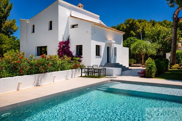 4 bedroom Villa for sale in Puerto, Javea / Xàbia with pool garage - € 1,125,000 (Ref: 9990057)