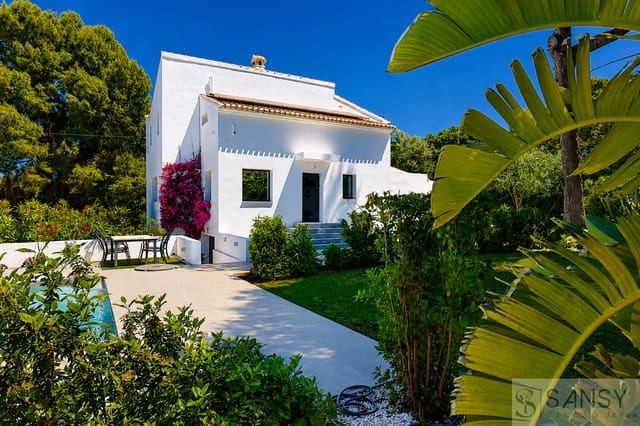 4 bedroom Villa for sale in Puerto, Javea / Xàbia with pool garage - € 1,125,000 (Ref: 9990057)