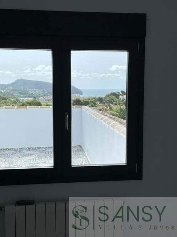 4 soveværelse Villa til salg i Moraira med swimmingpool garage - € 1.440.000 (Ref: 9990058)