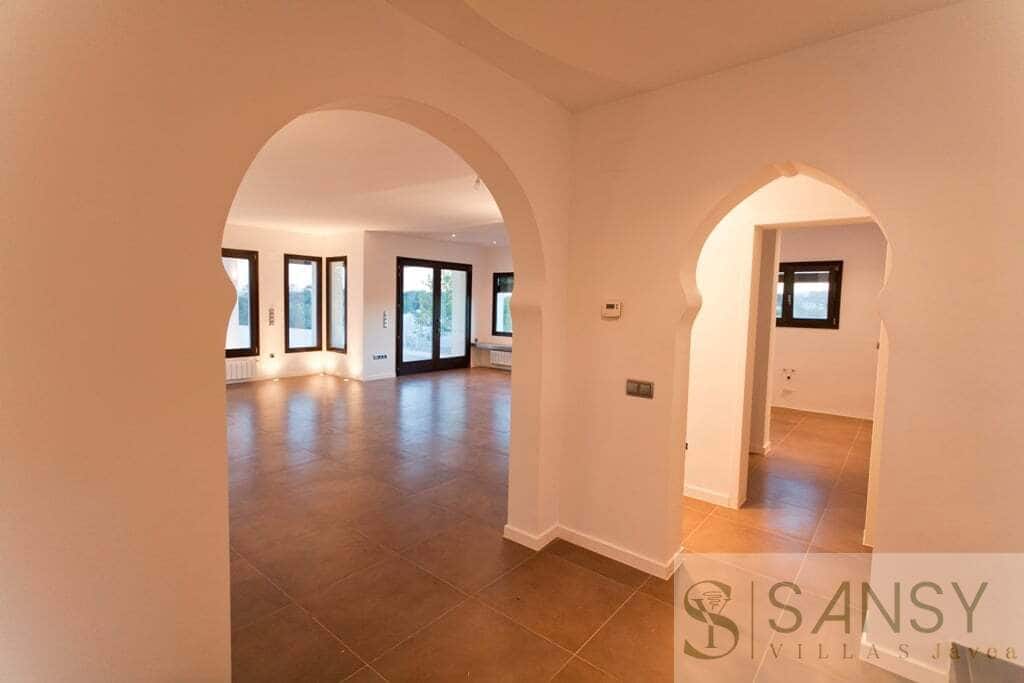 4 soveværelse Villa til salg i Moraira med swimmingpool garage - € 1.440.000 (Ref: 9990058)