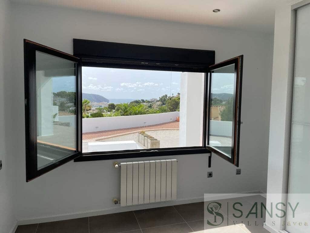 4 soveværelse Villa til salg i Moraira med swimmingpool garage - € 1.440.000 (Ref: 9990058)