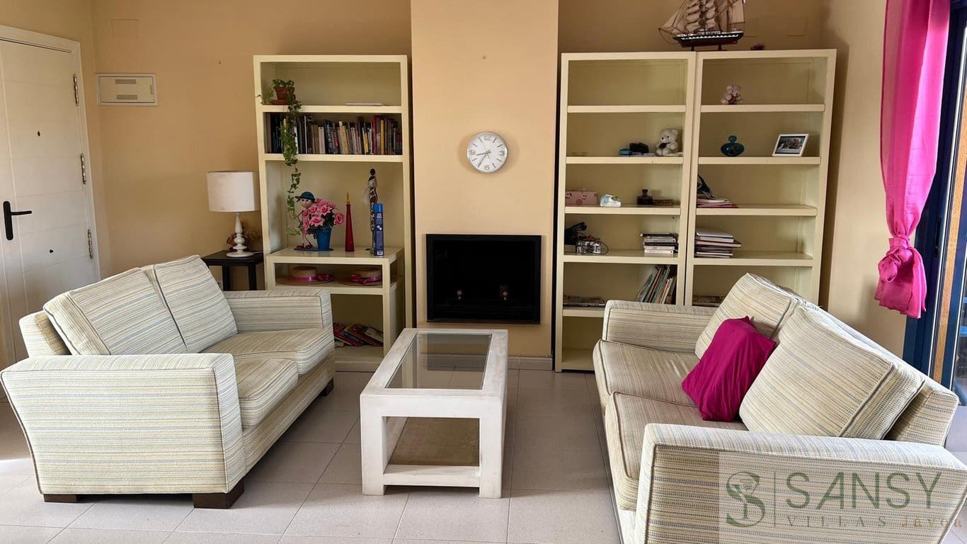 4 bedroom Penthouse for sale in Denia with pool garage - € 580,000 (Ref: 9993682)