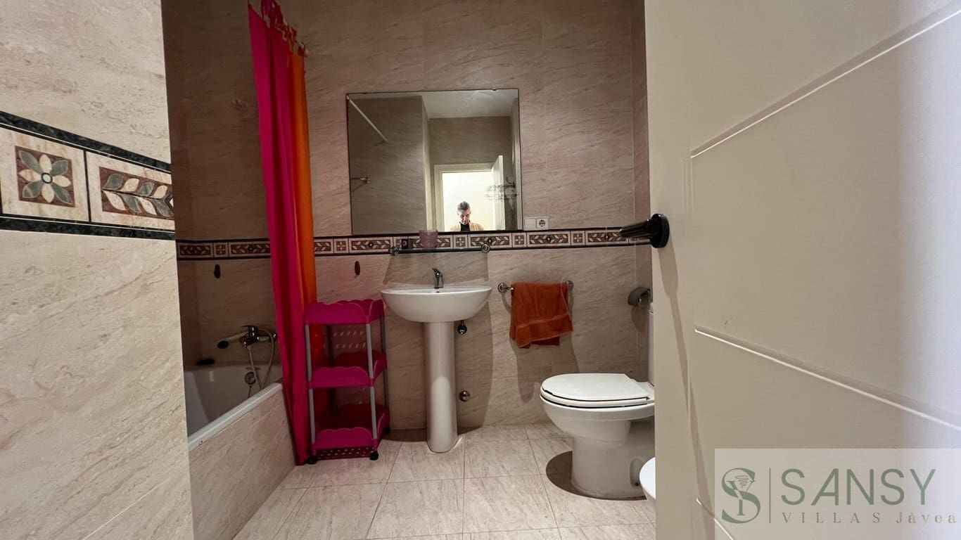 4 bedroom Penthouse for sale in Denia with pool garage - € 580,000 (Ref: 9993682)