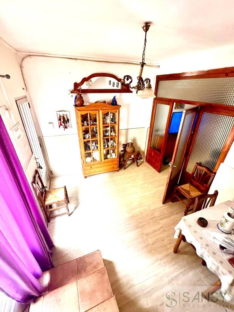 3 quarto Moradia Geminada para venda em Javea / Xabia - 230 000 € (Ref: 9998001)