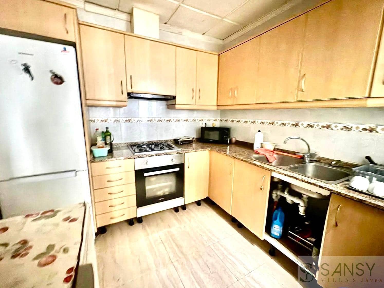 3 quarto Moradia Geminada para venda em Javea / Xabia - 230 000 € (Ref: 9998001)