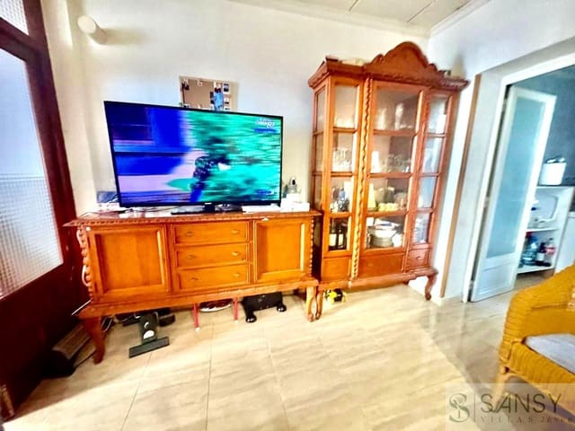 3 bedroom Semi-detached Villa for sale in Centro ciudad, Javea / Xàbia - € 230,000 (Ref: 9998001)