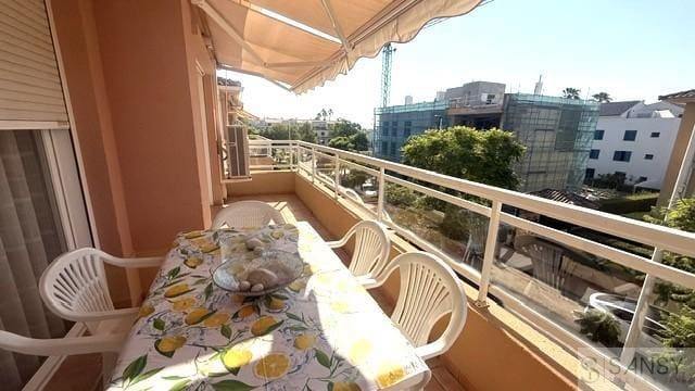3 bedroom Apartment for rent in Javea / Xabia with pool garage - € 1,500 (Ref: 9999478)