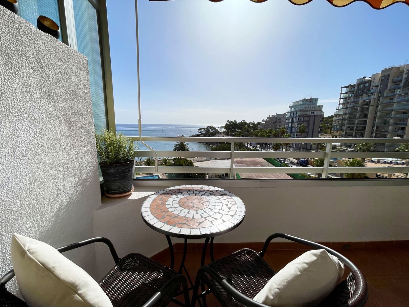 Apartamento de 2 habitaciones en Calpe / Calp en venta con piscina garaje - 415.000 € (Ref: 10025079)