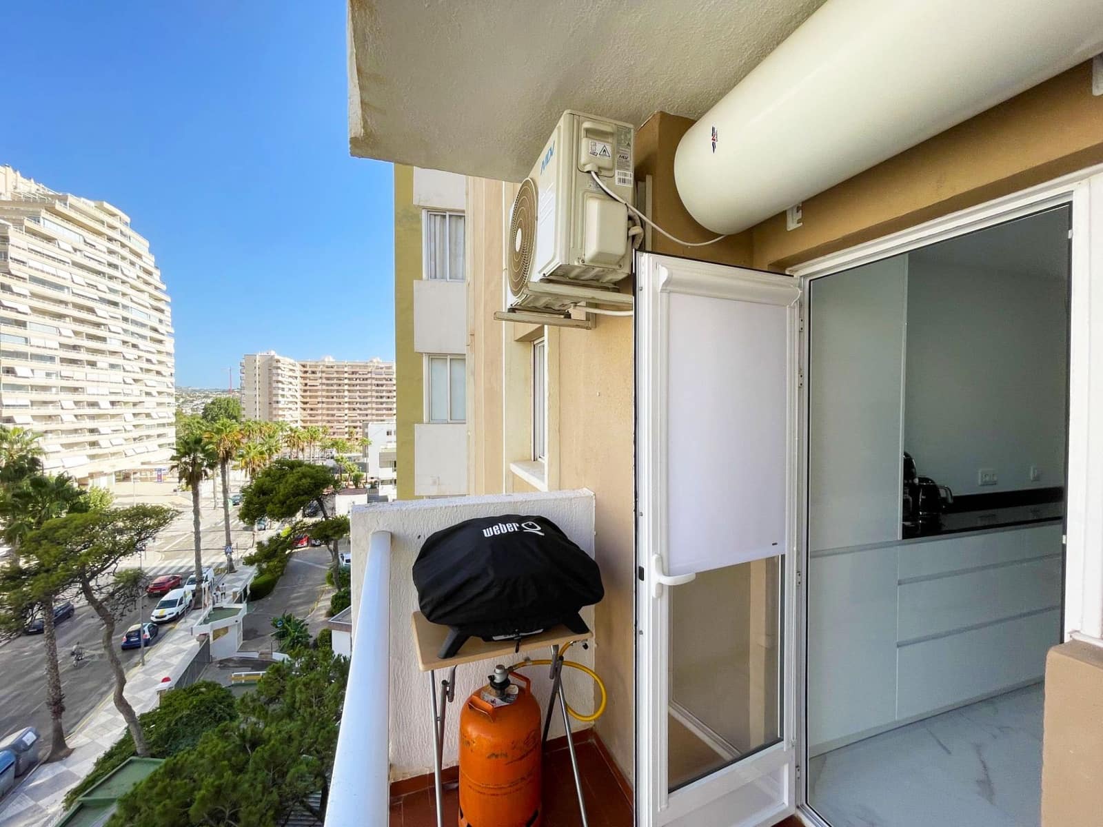 Apartamento de 2 habitaciones en Calpe / Calp en venta con piscina garaje - 415.000 € (Ref: 10025079)