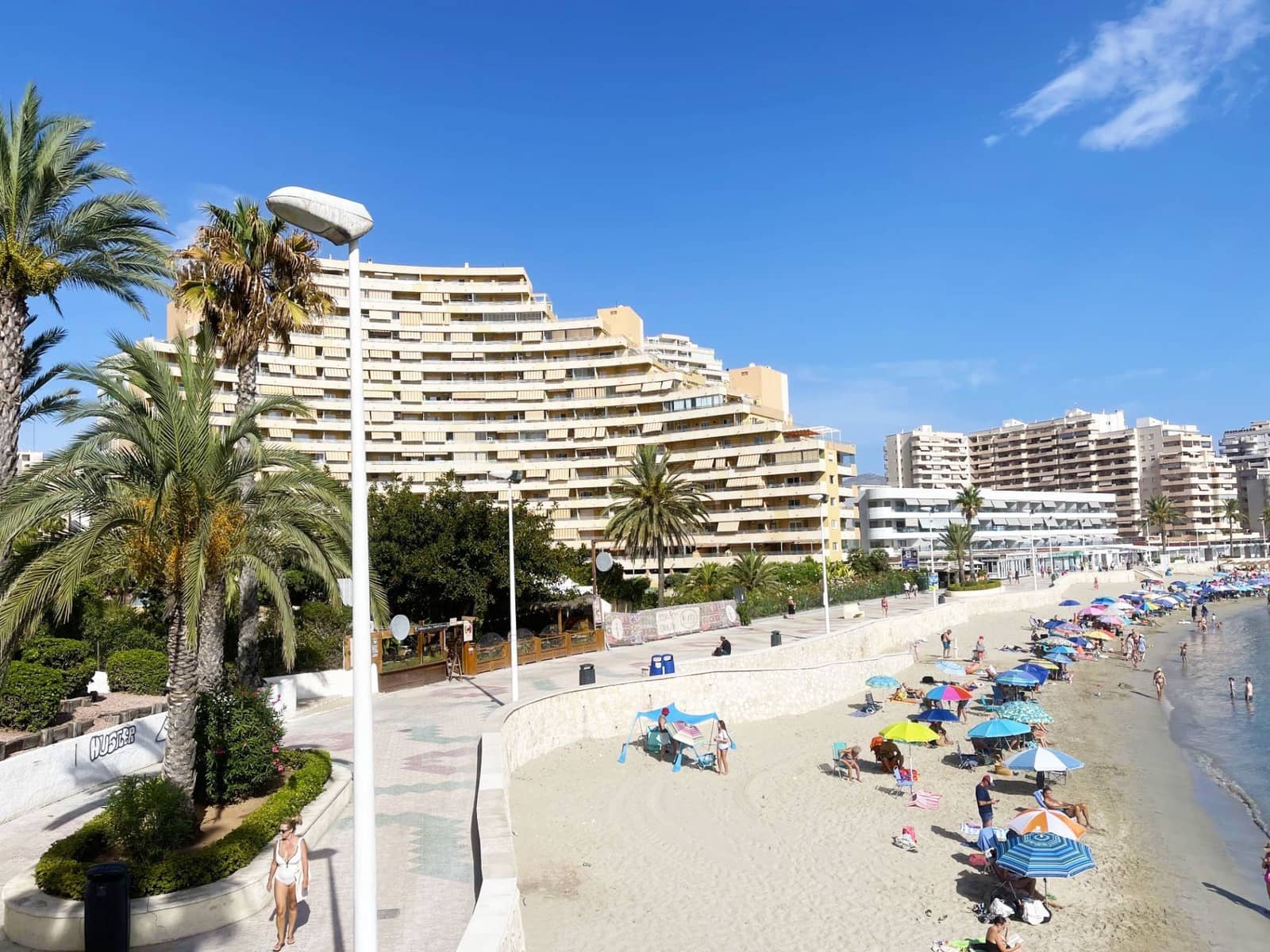 Apartamento de 2 habitaciones en Calpe / Calp en venta con piscina garaje - 415.000 € (Ref: 10025079)