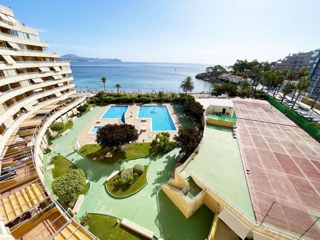 Apartamento de 2 habitaciones en Calpe / Calp en venta con piscina garaje - 415.000 € (Ref: 10025079)