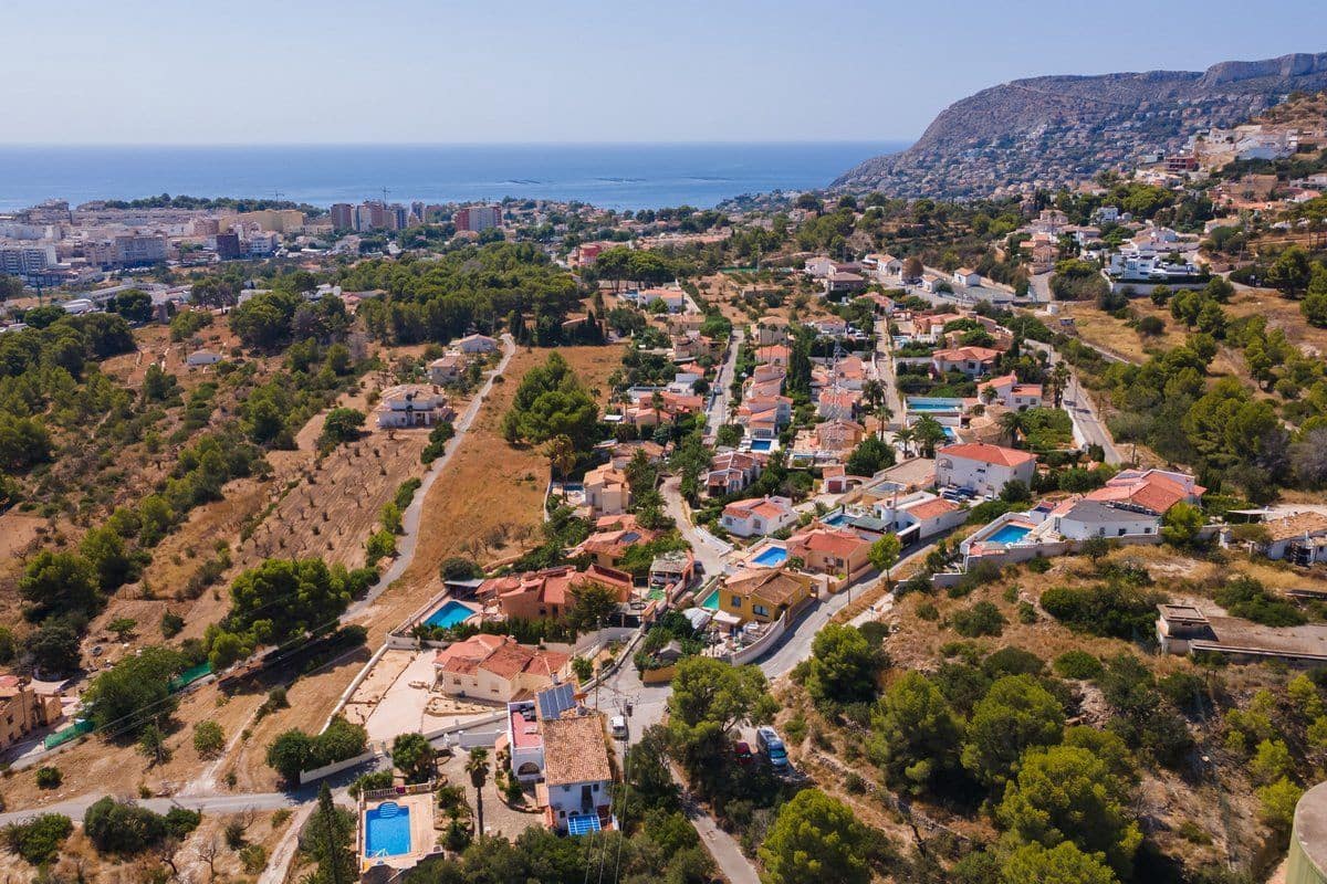 7 makuuhuone Huvila myytävänä paikassa Calpe / Calp mukana uima-altaan 
autotalli - 839 000 € (Ref: 10042490)