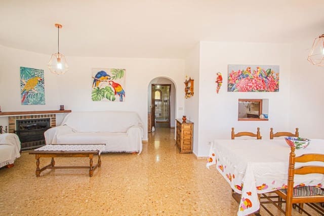 4 chambre Villa/Maison à vendre à Calpe / Calp avec garage - 499 000 € (Ref: 10042491)