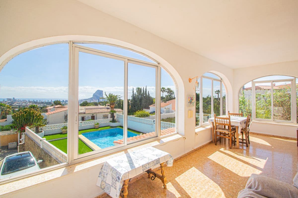 4 Zimmer Villa zu verkaufen in Calpe / Calp mit Garage - 499.000 € (Ref: 10042491)