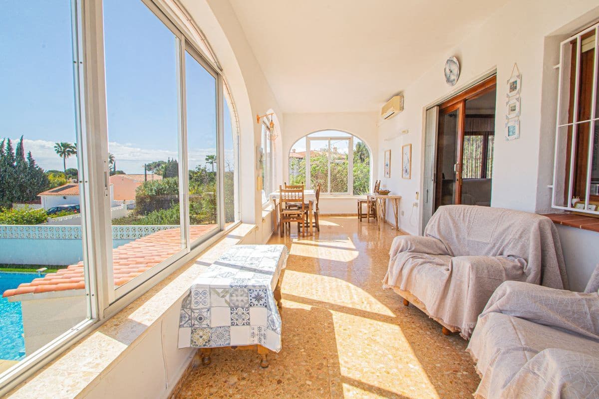 4 Zimmer Villa zu verkaufen in Calpe / Calp mit Garage - 499.000 € (Ref: 10042491)