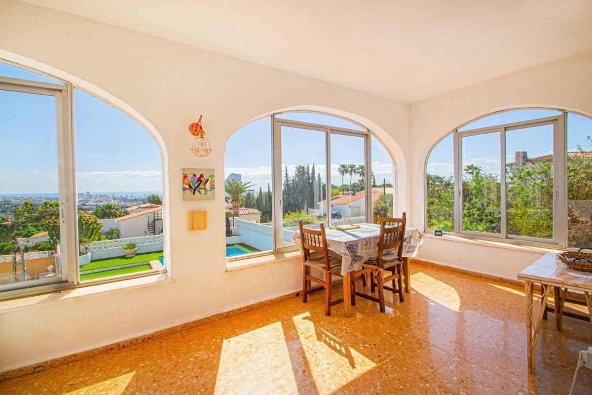 4 Zimmer Villa zu verkaufen in Calpe / Calp mit Garage - 499.000 € (Ref: 10042491)