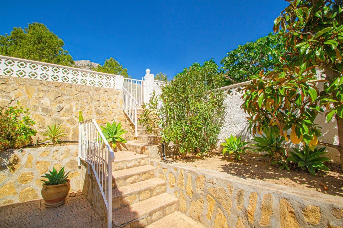 4 Zimmer Villa zu verkaufen in Calpe / Calp mit Garage - 499.000 € (Ref: 10042491)