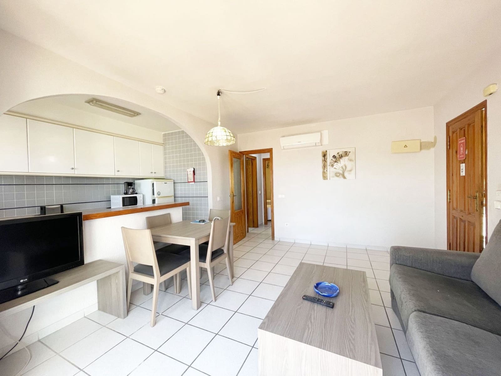 2 Zimmer Bungalow zu verkaufen in Calpe / Calp mit Pool Garage - 270.000 € (Ref: 10042495)