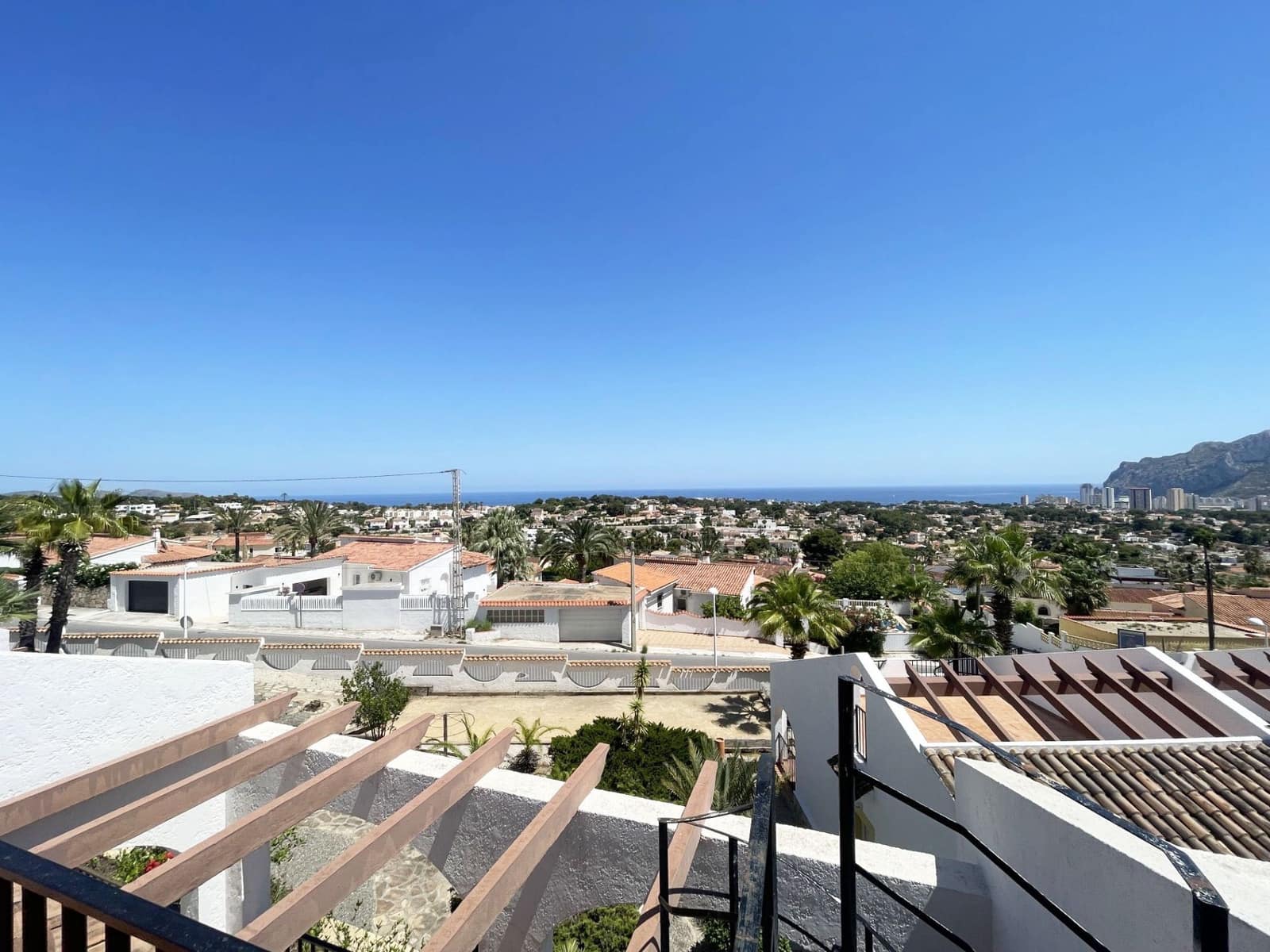 2 Zimmer Bungalow zu verkaufen in Calpe / Calp mit Pool Garage - 270.000 € (Ref: 10042495)