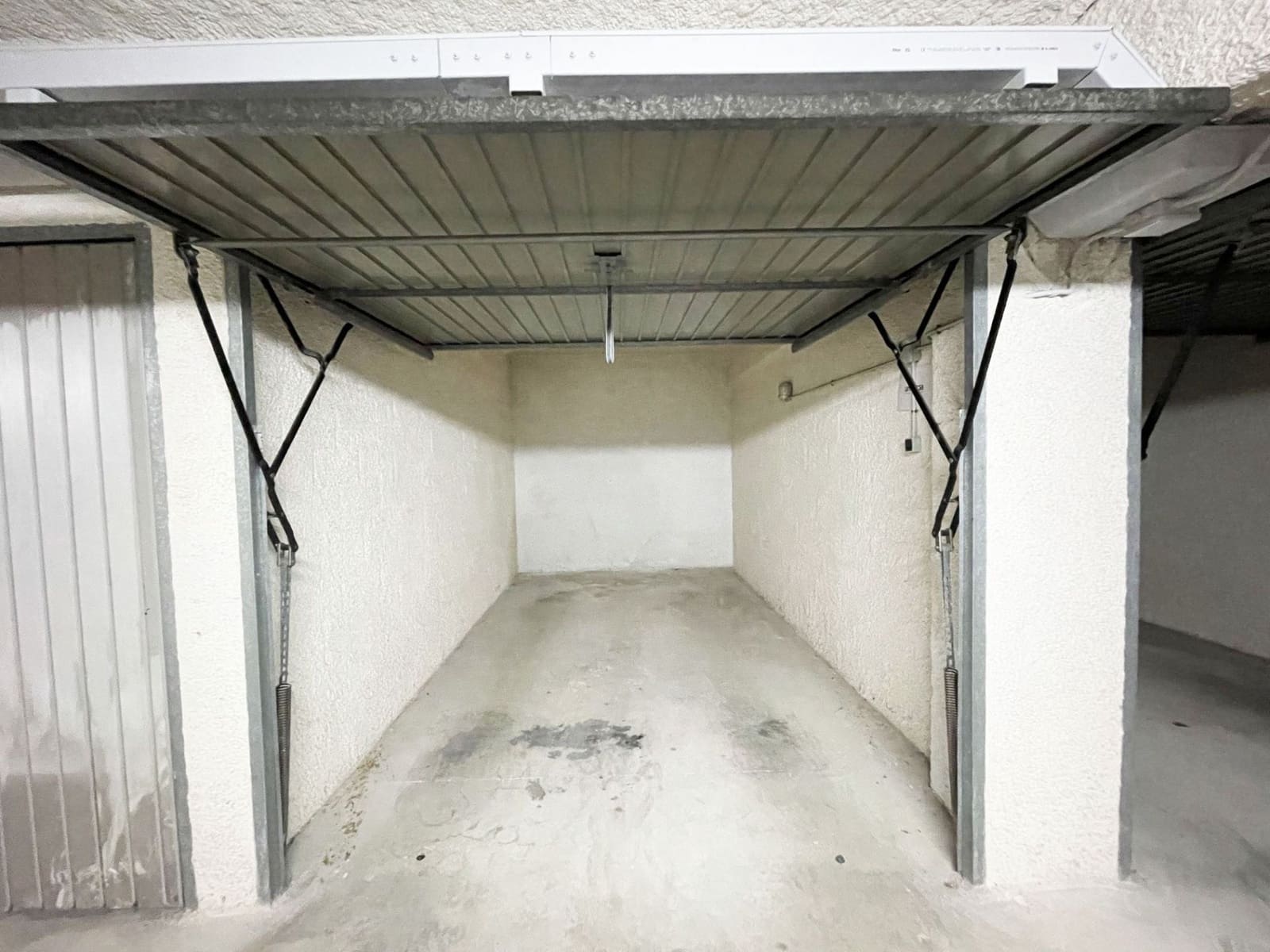 2 Zimmer Bungalow zu verkaufen in Calpe / Calp mit Pool Garage - 270.000 € (Ref: 10042495)
