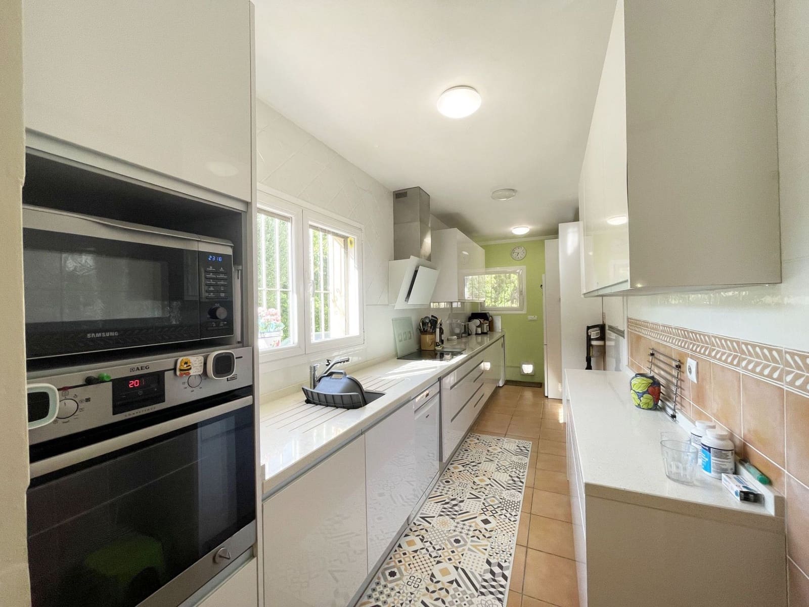 4 quarto Moradia para venda em Benissa com piscina garagem - 620 000 € (Ref: 10042496)