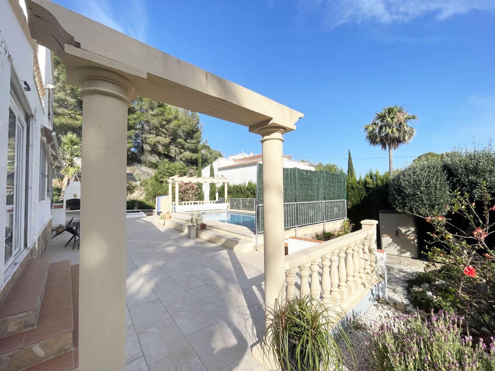 4 quarto Moradia para venda em Benissa com piscina garagem - 620 000 € (Ref: 10042496)