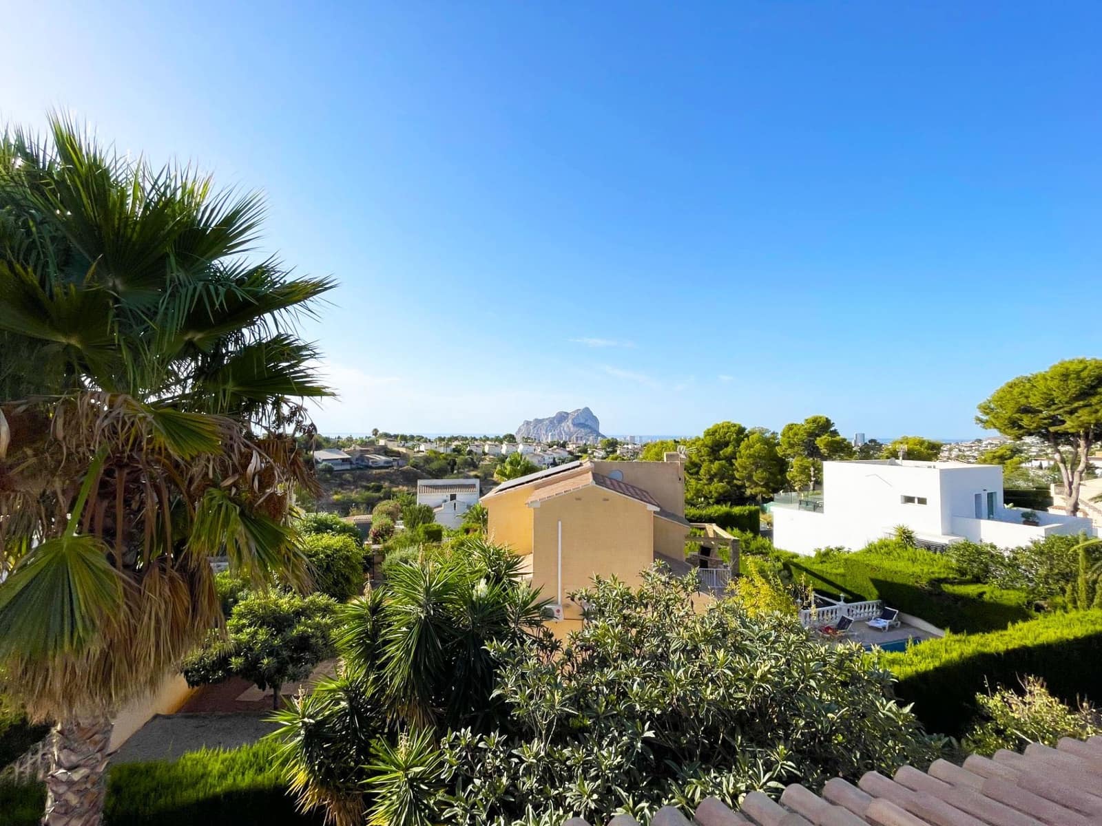5 makuuhuone Huvila myytävänä paikassa Calpe / Calp mukana uima-altaan 
autotalli - 810 000 € (Ref: 10054655)