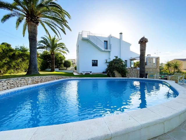 5 makuuhuone Huvila myytävänä paikassa Calpe / Calp mukana uima-altaan 
autotalli - 810 000 € (Ref: 10054655)